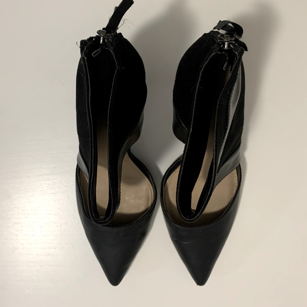 ZARA black unique Stilettos. Size 40. Heel height is 4in